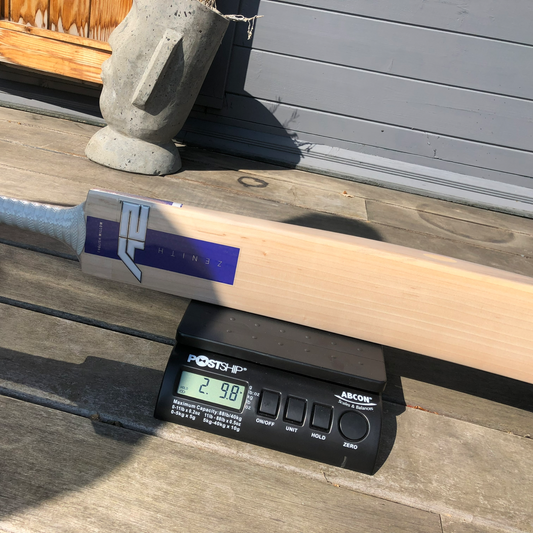 bat weight a2 cricket bat blog on choosing a bat based on weight advice guidance information